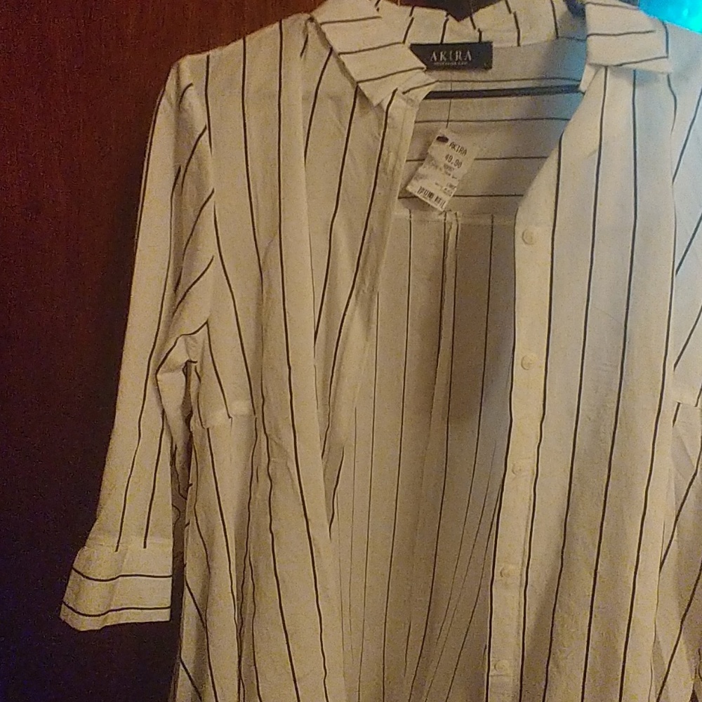 Cute vertical shirt